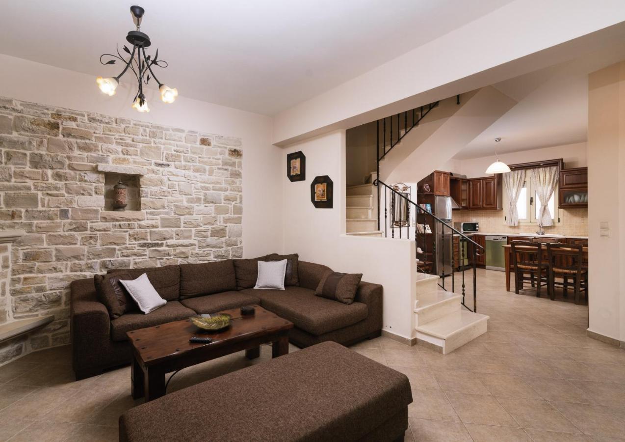 Villa Eleni Pitsidia Bagian luar foto