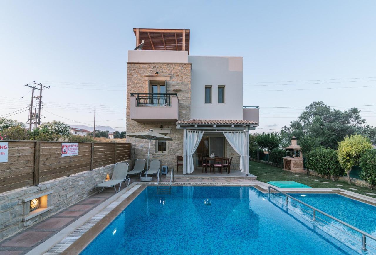 Villa Eleni Pitsidia Bagian luar foto