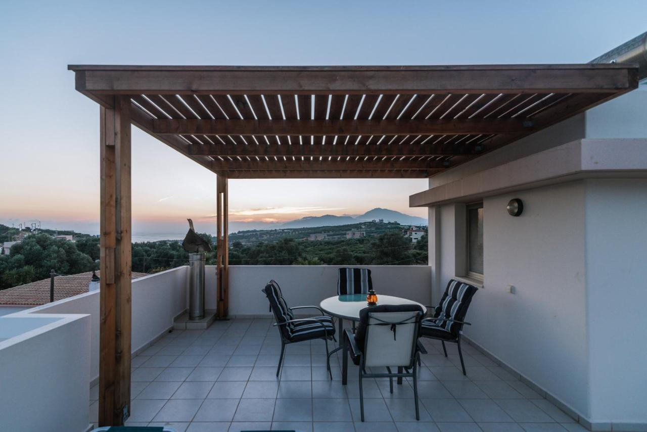 Villa Eleni Pitsidia Bagian luar foto