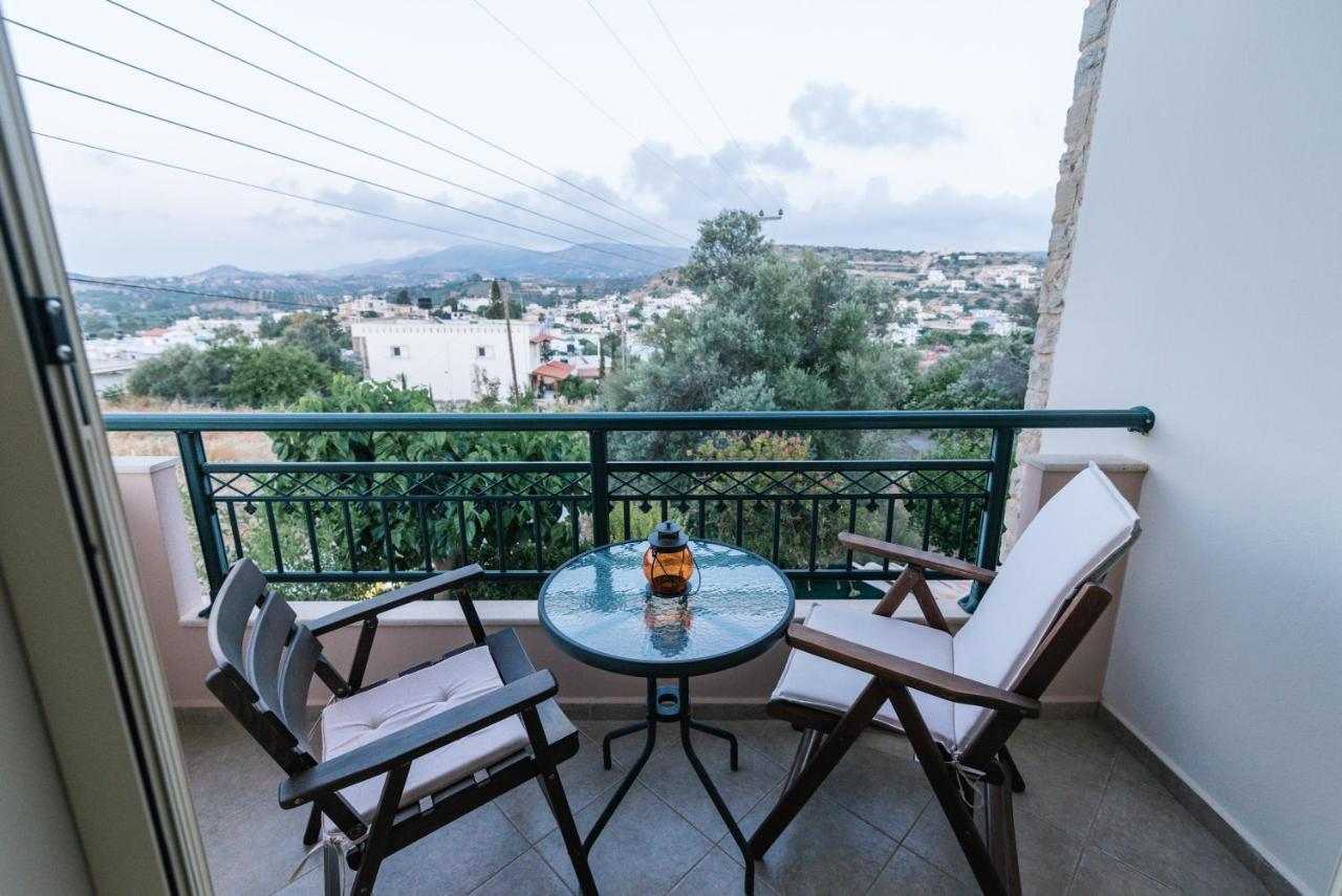 Villa Eleni Pitsidia Bagian luar foto
