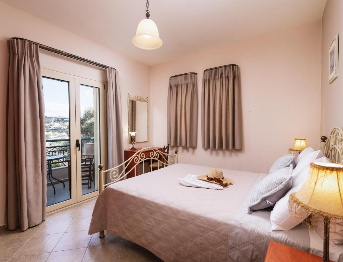 Villa Eleni Pitsidia Bagian luar foto