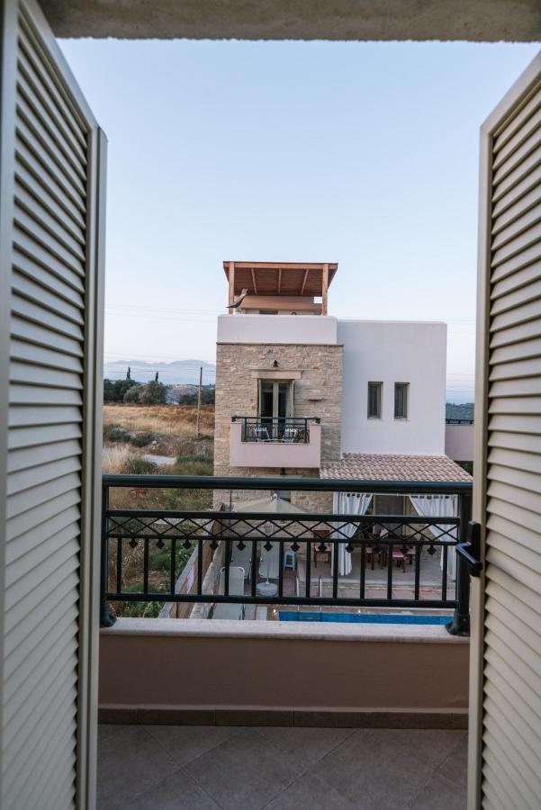 Villa Eleni Pitsidia Bagian luar foto